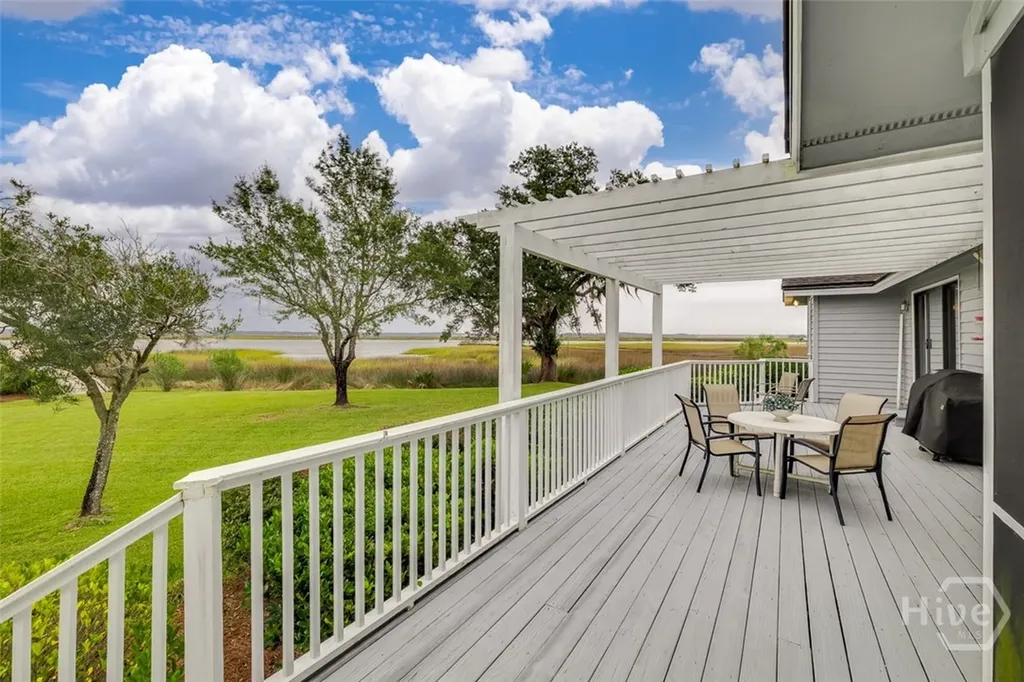 126 Shore Road Savannah GA 31419