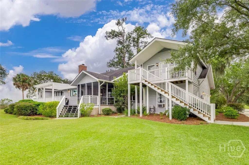126 Shore Road Savannah GA 31419