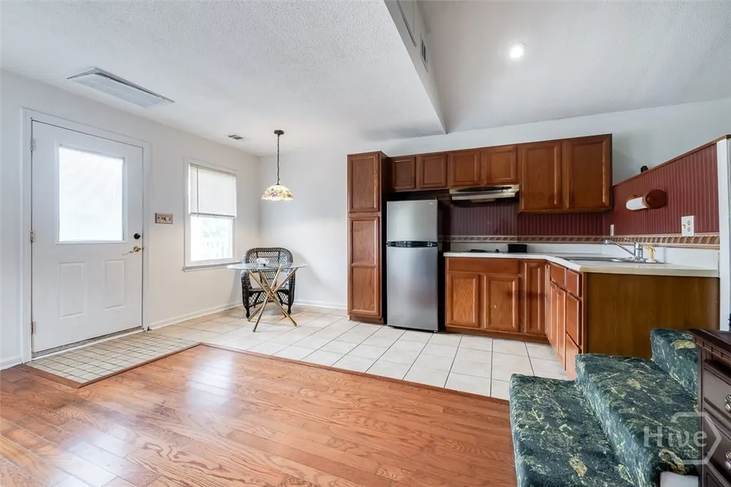 126 Shore Road Savannah GA 31419