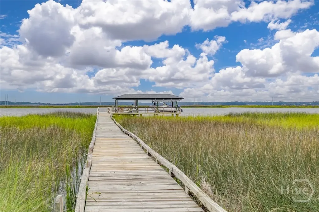 126 Shore Road Savannah GA 31419