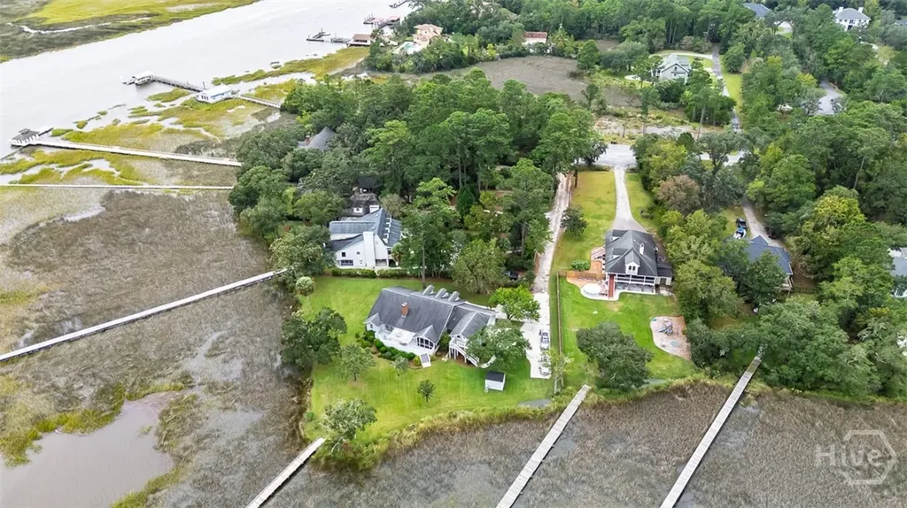 126 Shore Road Savannah GA 31419