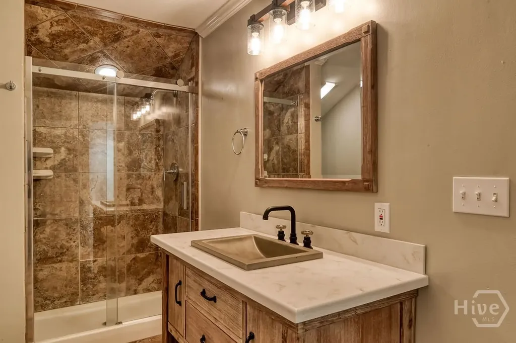 21 Pipers Pond Lane Savannah GA 31404