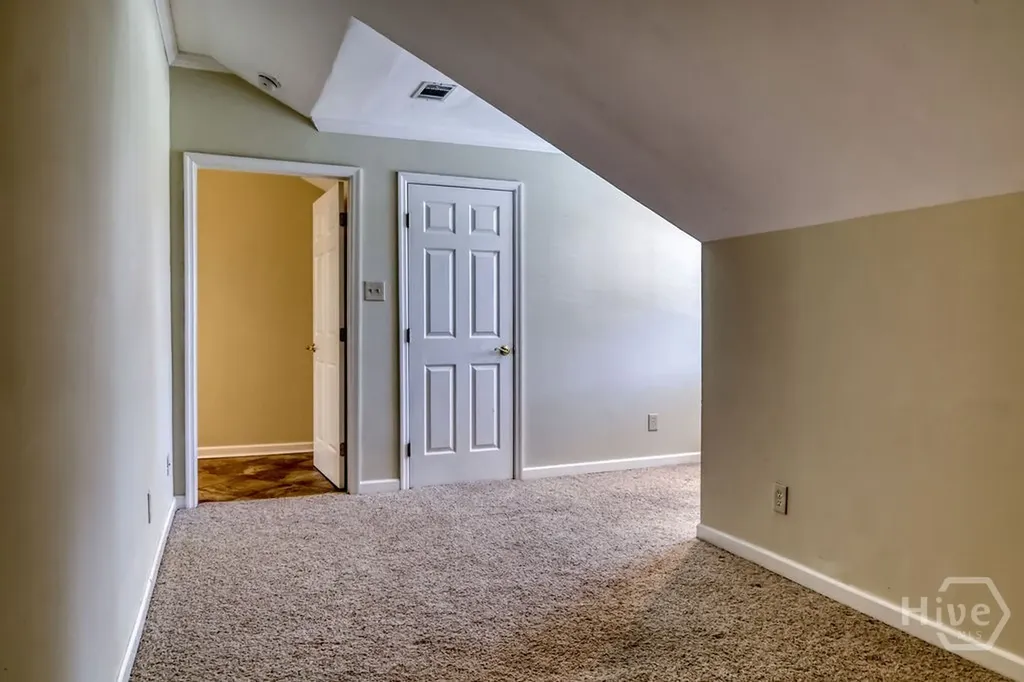 21 Pipers Pond Lane Savannah GA 31404