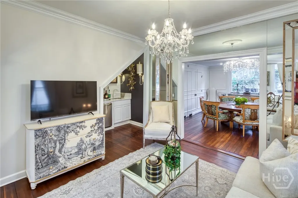 214 E Liberty Street Savannah GA 31401