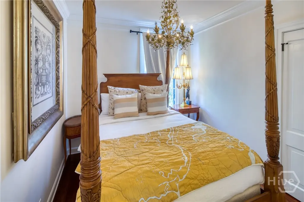 214 E Liberty Street Savannah GA 31401