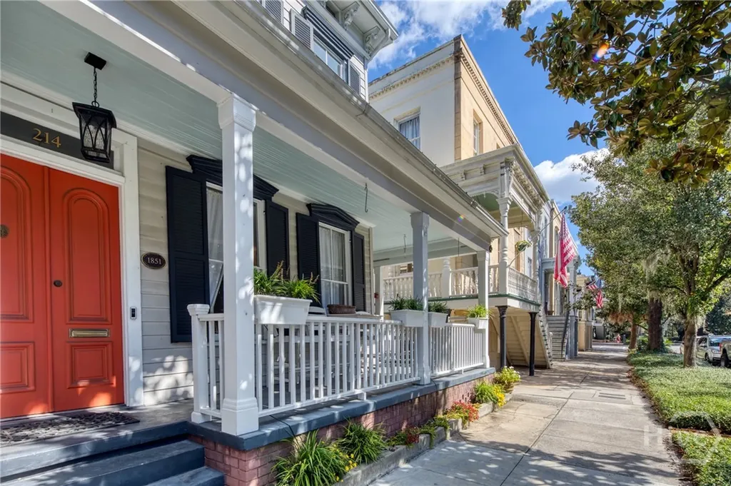 214 E Liberty Street Savannah GA 31401
