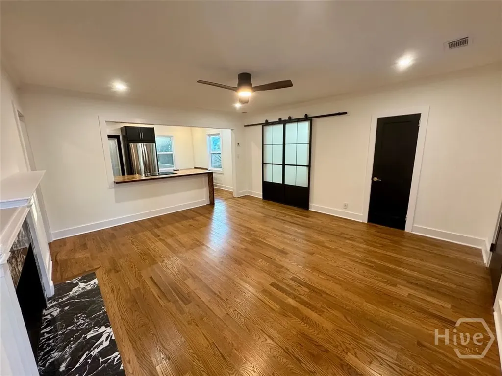 407 E 58th Street Savannah GA 31405