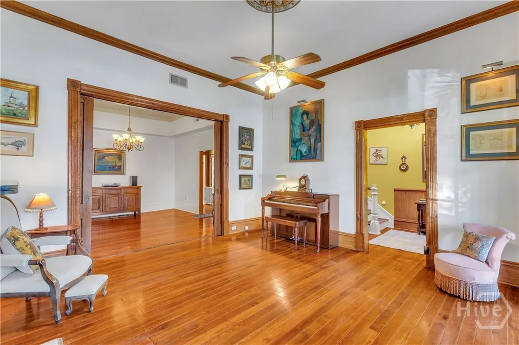 213 W Duffy Street Savannah GA 31401