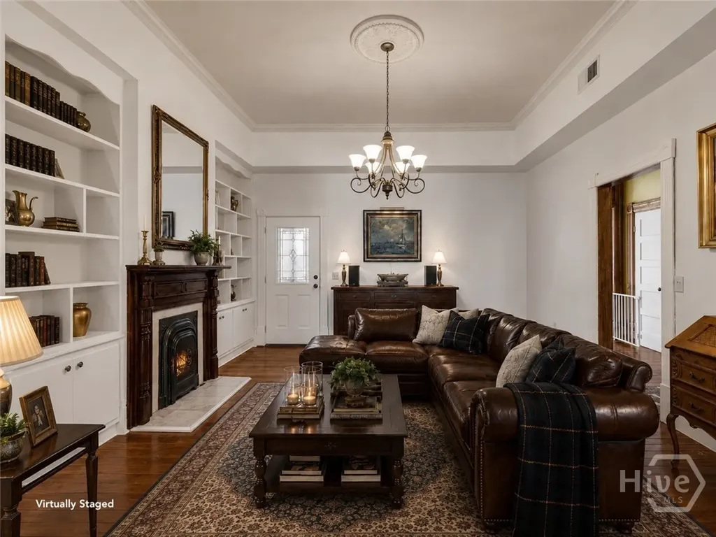 213 W Duffy Street Savannah GA 31401