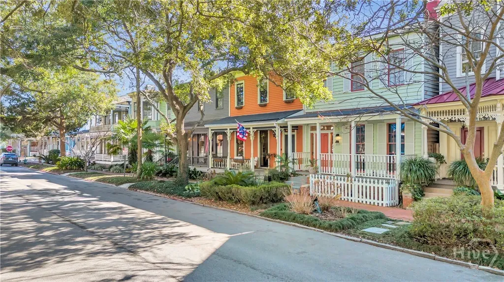 213 W Duffy Street Savannah GA 31401