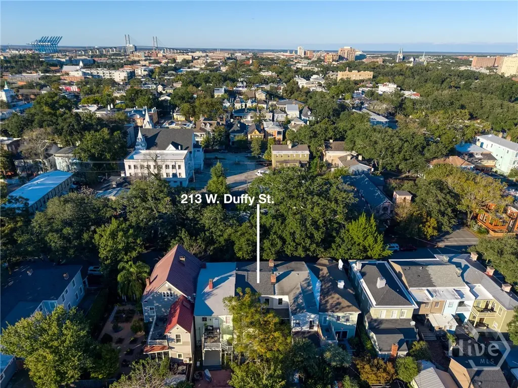 213 W Duffy Street Savannah GA 31401