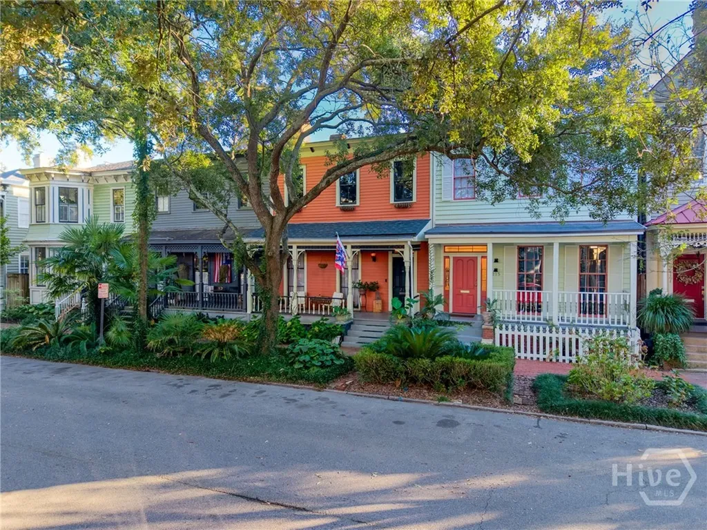 213 W Duffy Street Savannah GA 31401