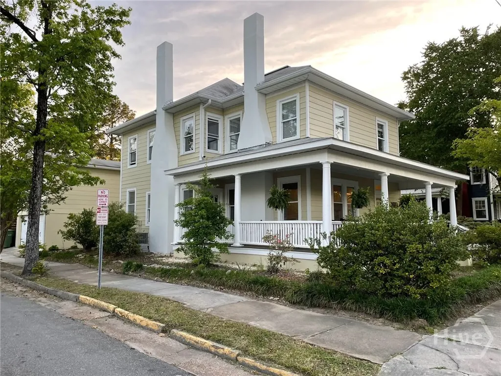 743 E 40th Street Savannah GA 31401