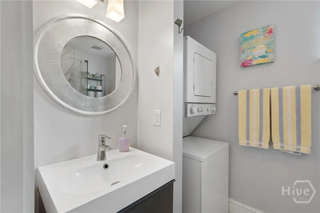 743 E 40th Street Savannah GA 31401