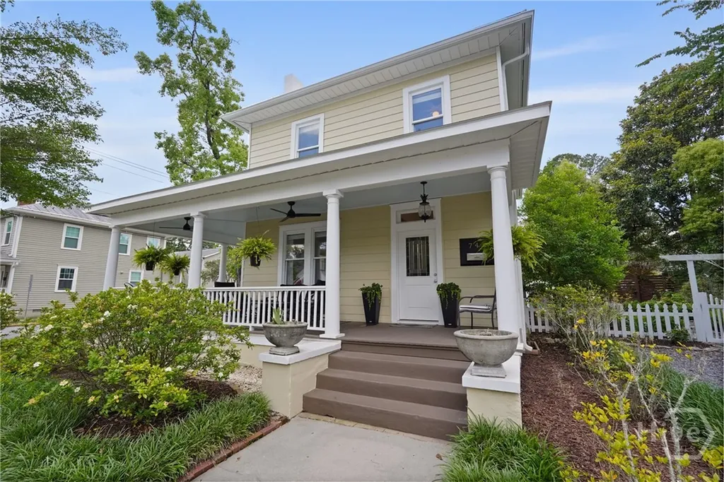 743 E 40th Street Savannah GA 31401