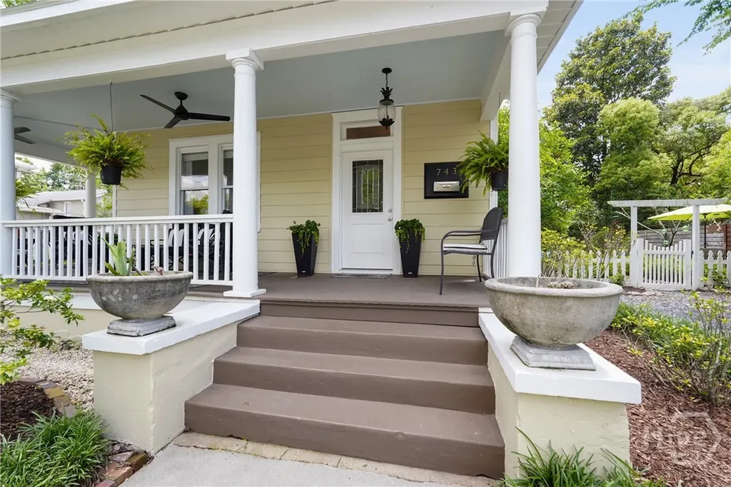 743 E 40th Street Savannah GA 31401