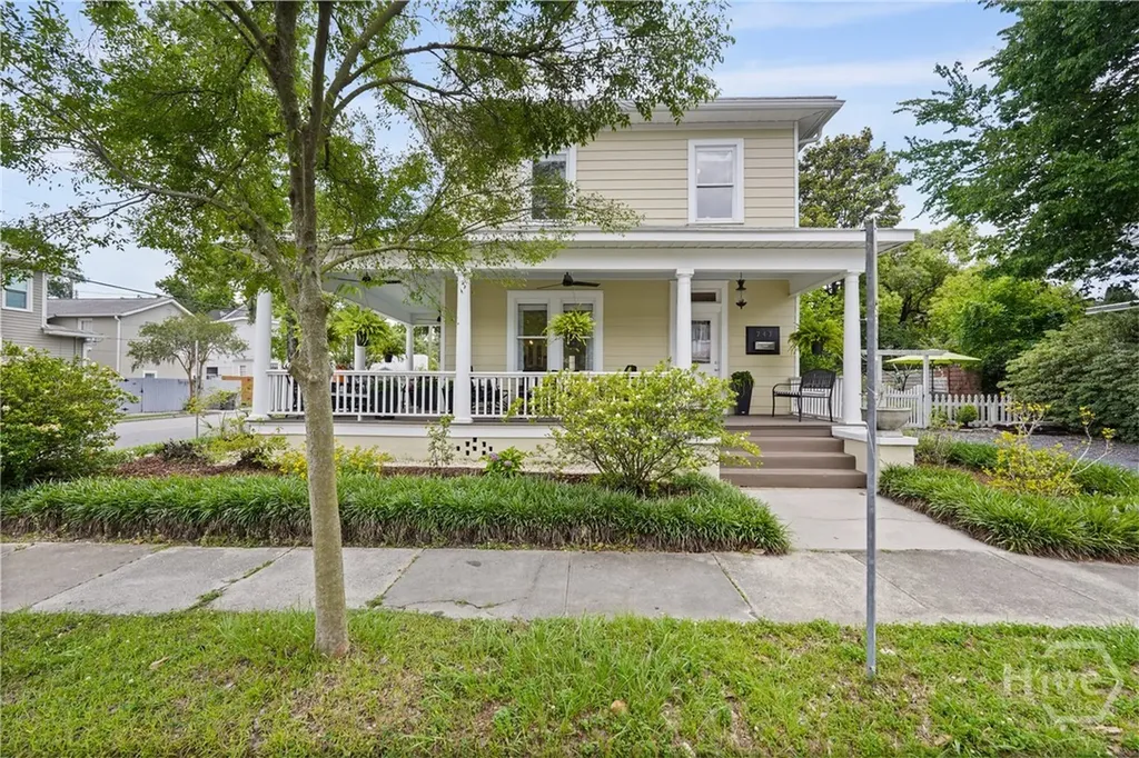 743 E 40th Street Savannah GA 31401