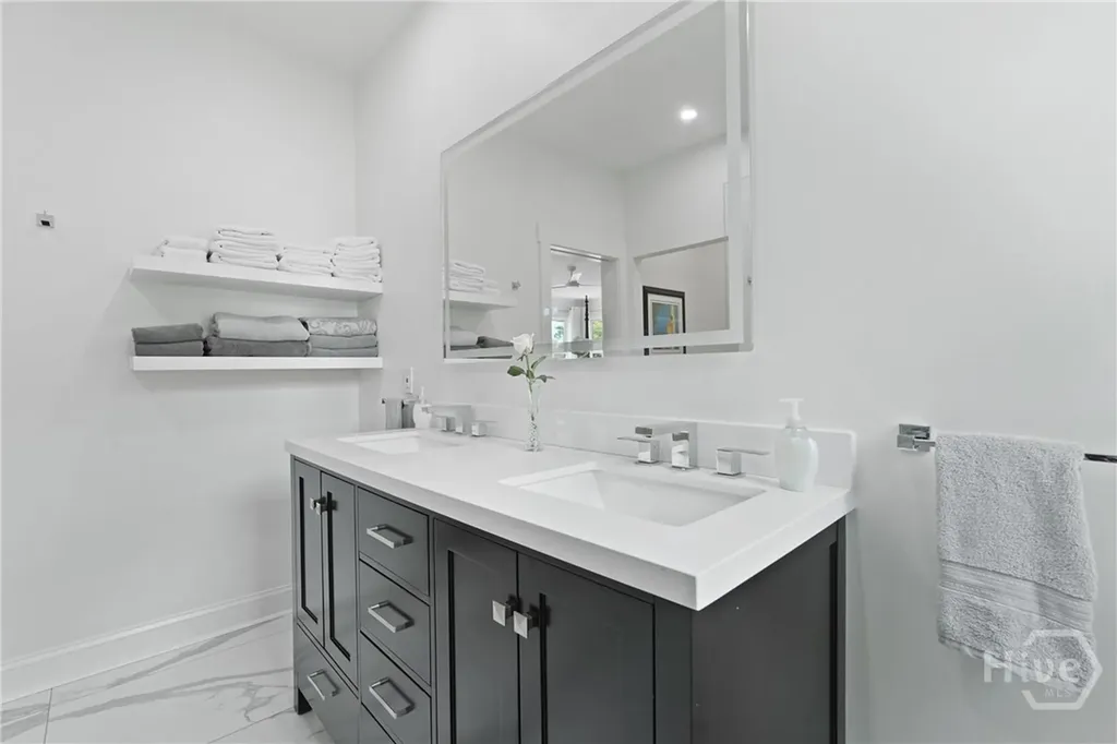 743 E 40th Street Savannah GA 31401