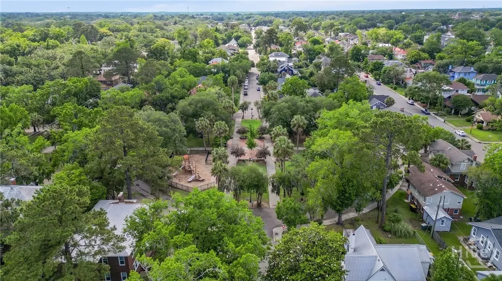 743 E 40th Street Savannah GA 31401