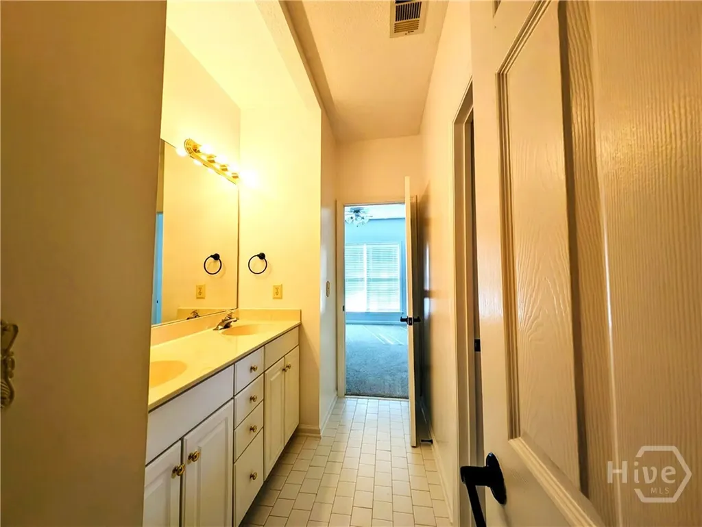 277 Mclaughlin Lane Richmond Hill GA 31324