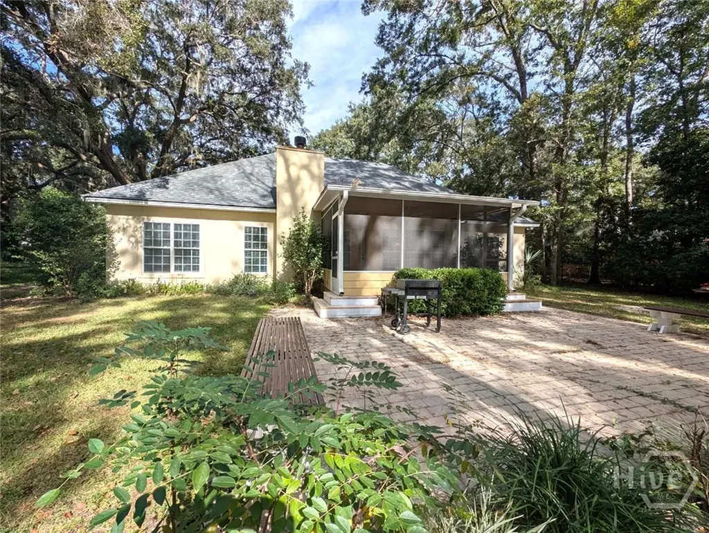 277 Mclaughlin Lane Richmond Hill GA 31324