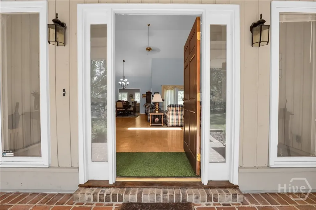 38 Monastery Road Savannah GA 31411
