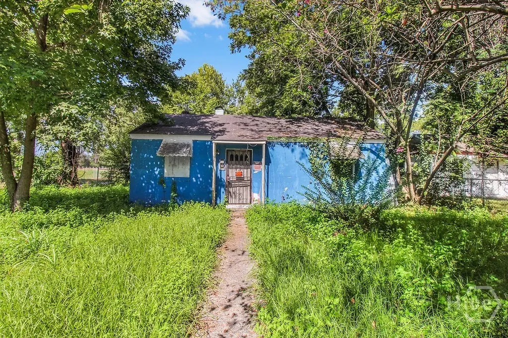 1019 Carter Savannah GA 31415