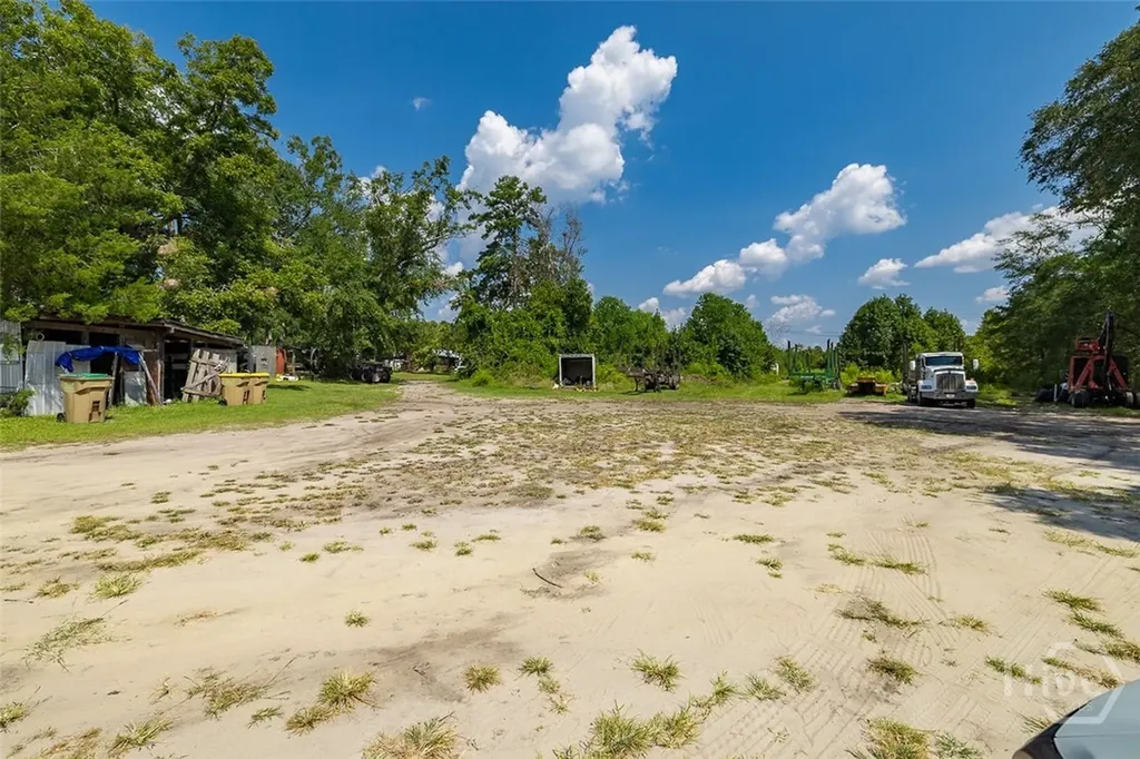 1405 Zittrouer Road Guyton GA 31312