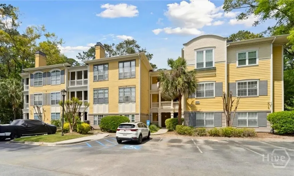 3325 Whitemarsh Way Savannah GA 31410
