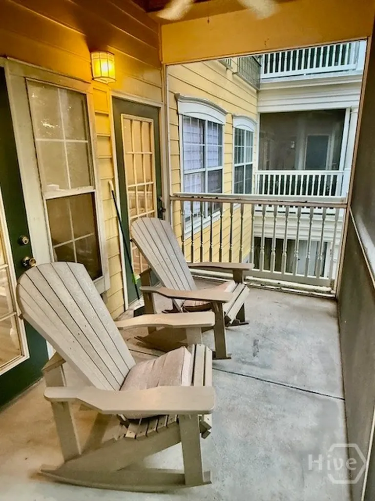 3325 Whitemarsh Way Savannah GA 31410
