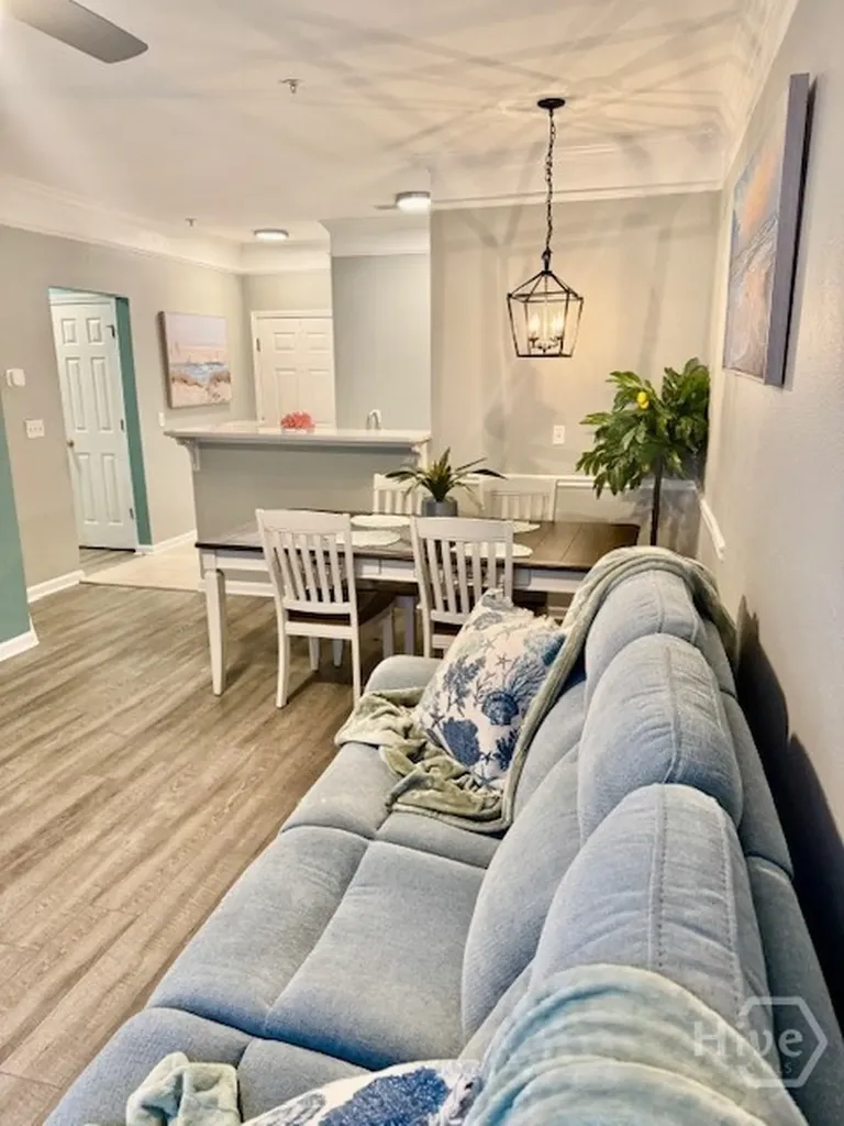 3325 Whitemarsh Way Savannah GA 31410