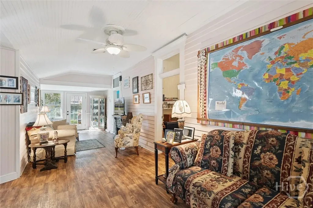 610 W Liberty Street Claxton GA 30417
