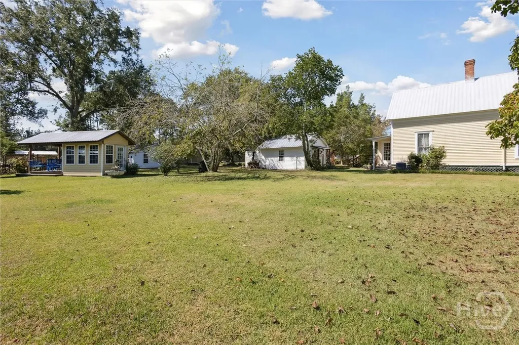 610 W Liberty Street Claxton GA 30417