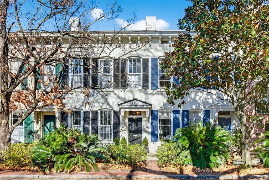 216 W Gaston Street Savannah GA 31401
