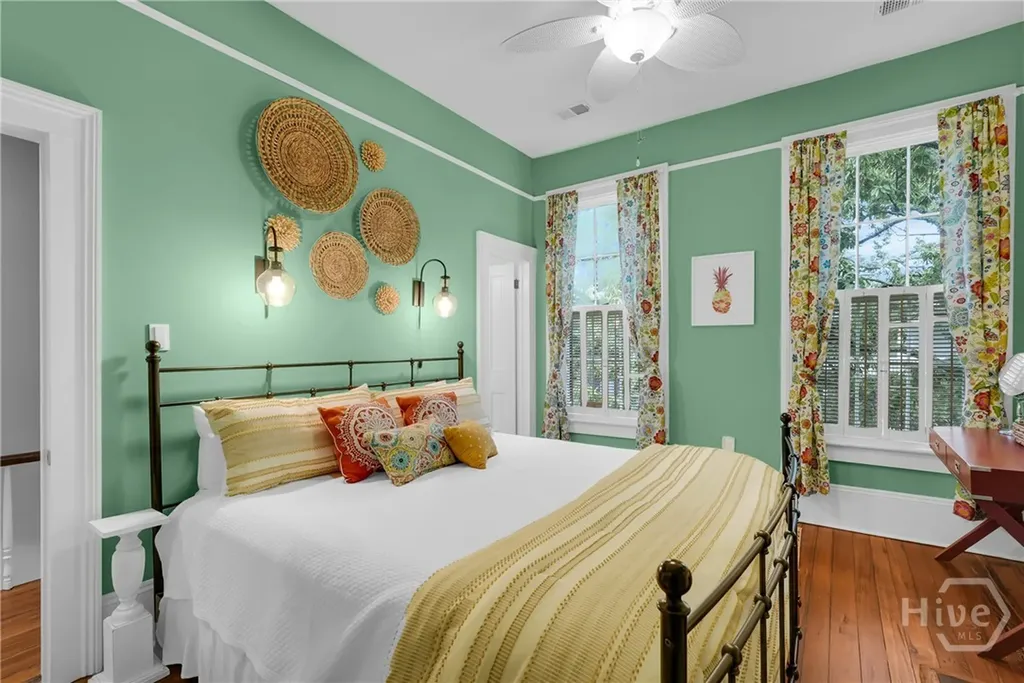 216 W Gaston Street Savannah GA 31401