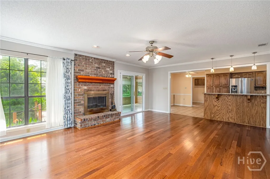 114 Melrose Avenue Savannah GA 31410