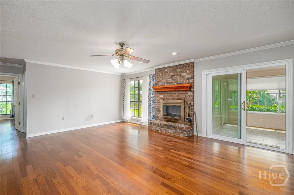 114 Melrose Avenue Savannah GA 31410
