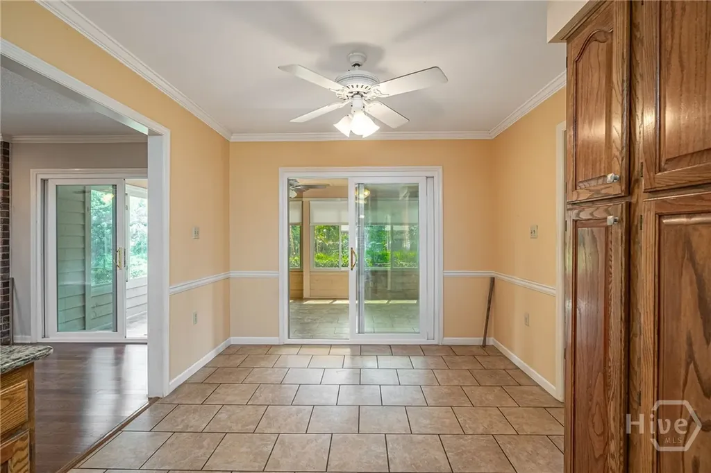 114 Melrose Avenue Savannah GA 31410
