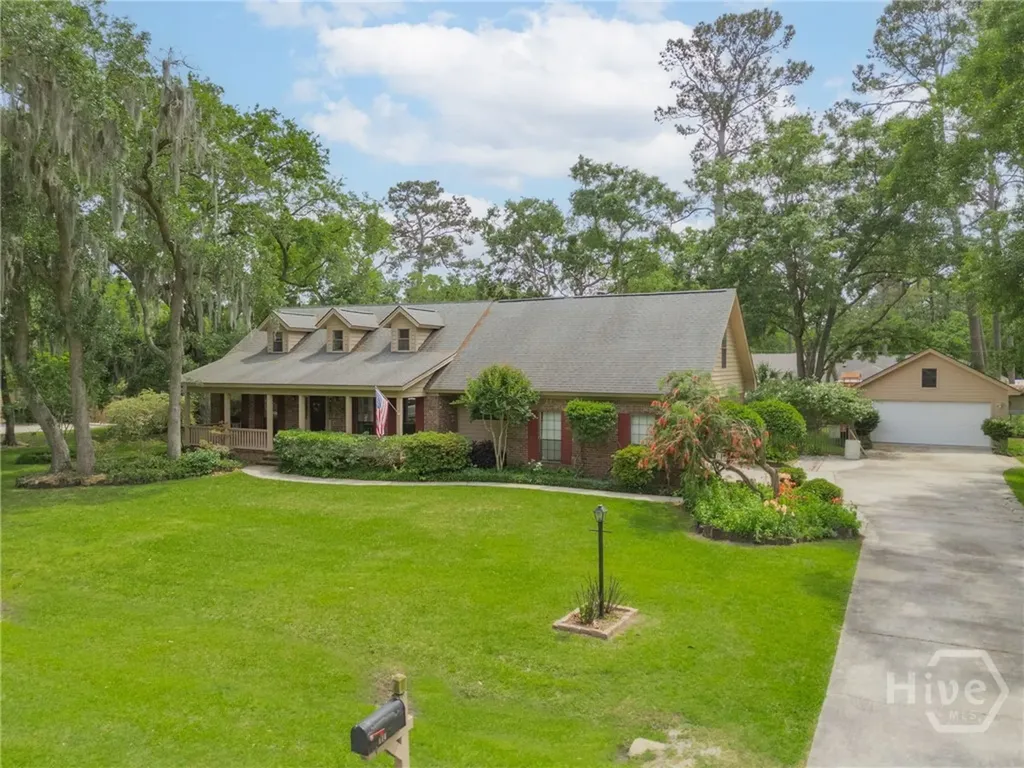 114 Melrose Avenue Savannah GA 31410