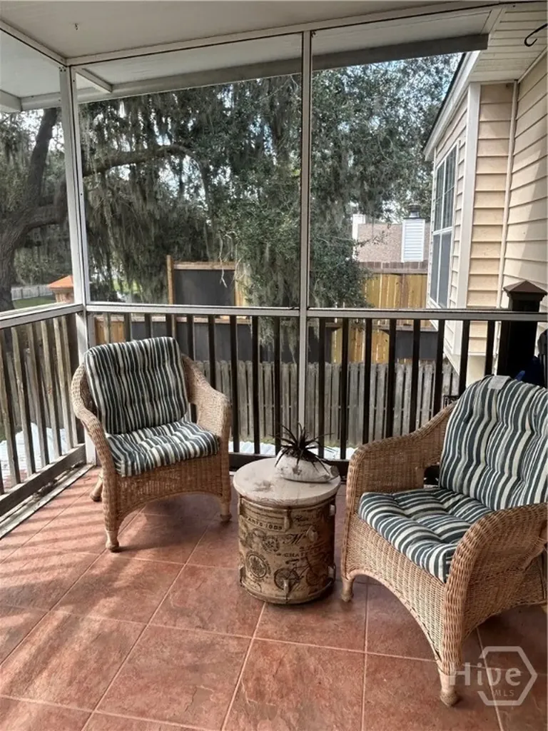 127 Druid Circle Savannah GA 31410