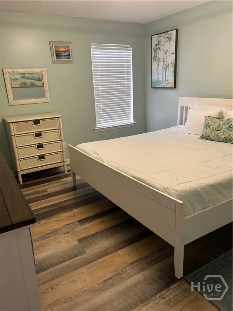 127 Druid Circle Savannah GA 31410