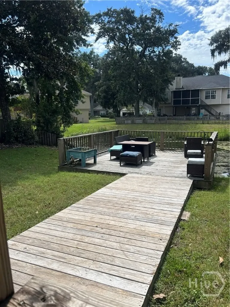 127 Druid Circle Savannah GA 31410