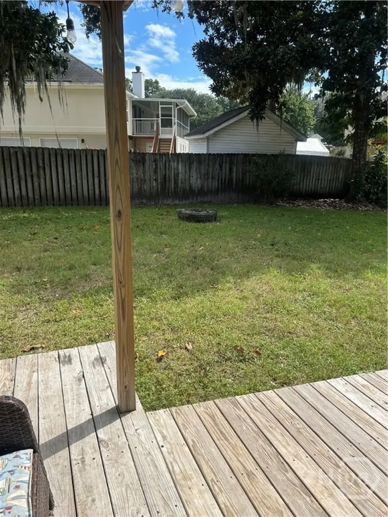 127 Druid Circle Savannah GA 31410