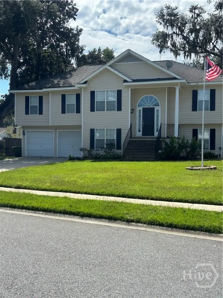 127 Druid Circle Savannah GA 31410