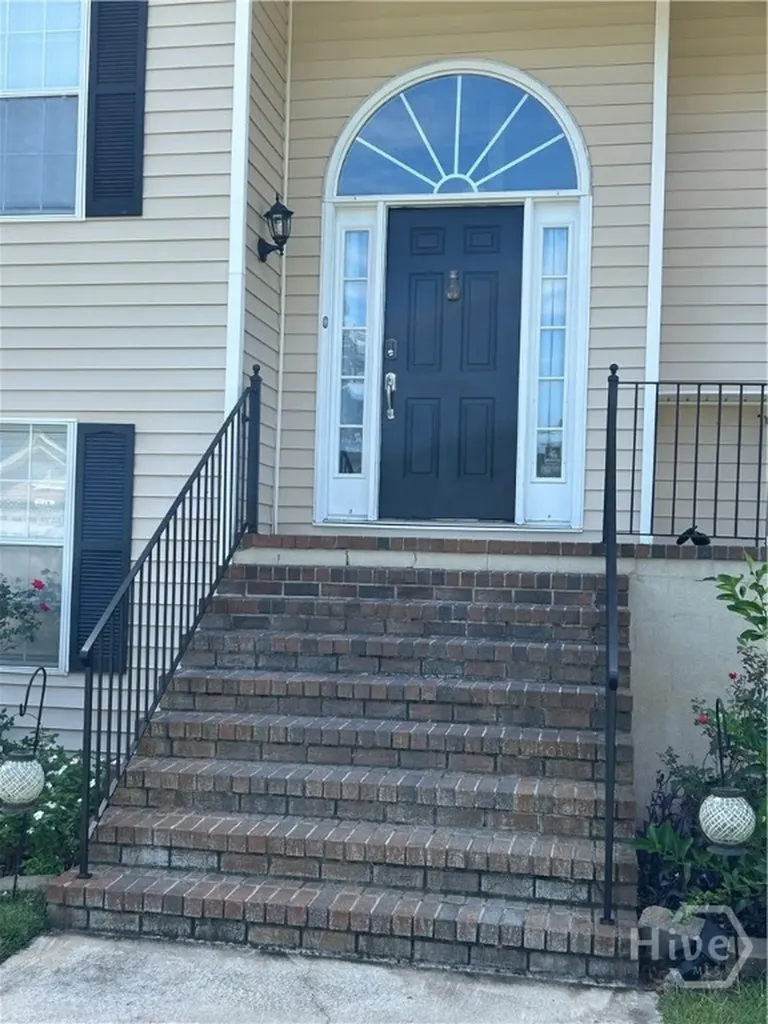 127 Druid Circle Savannah GA 31410