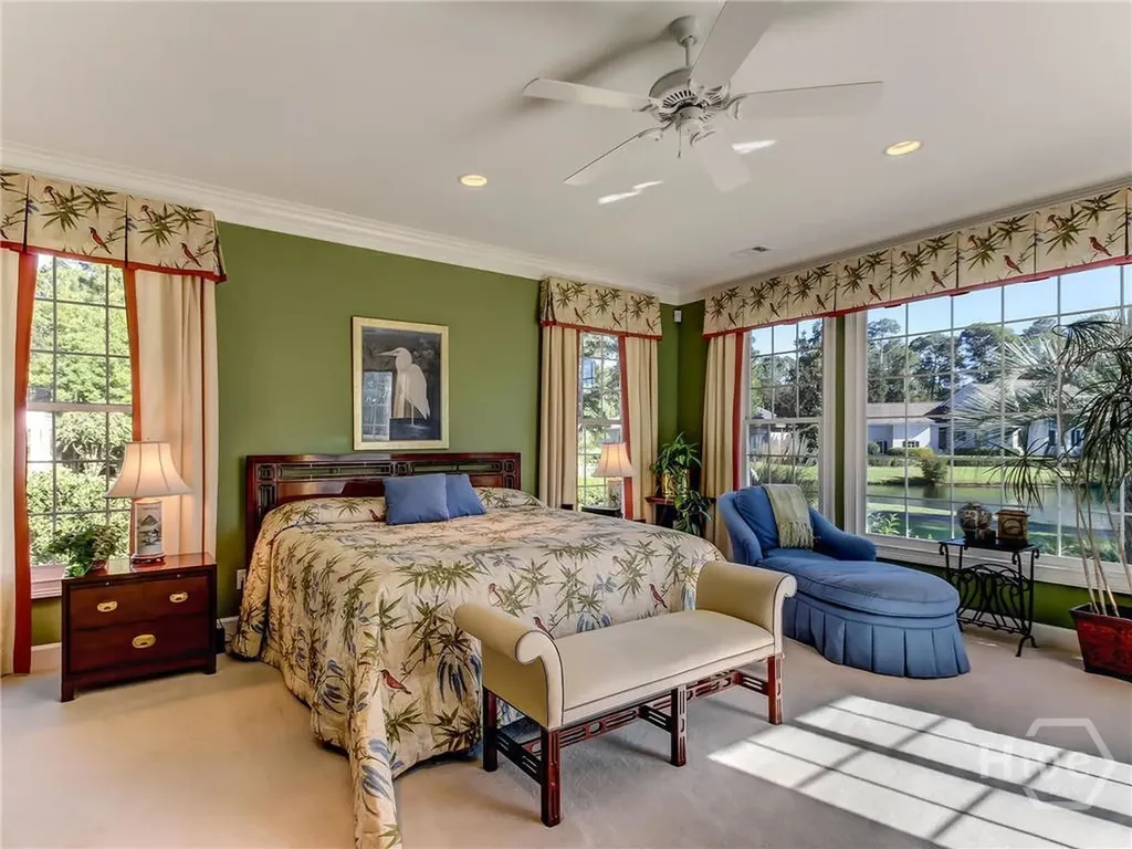 10 Pineside Lane Savannah GA 31411