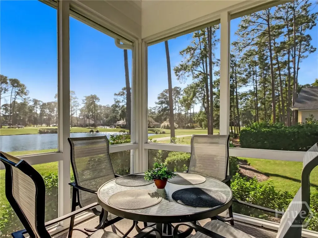 10 Pineside Lane Savannah GA 31411