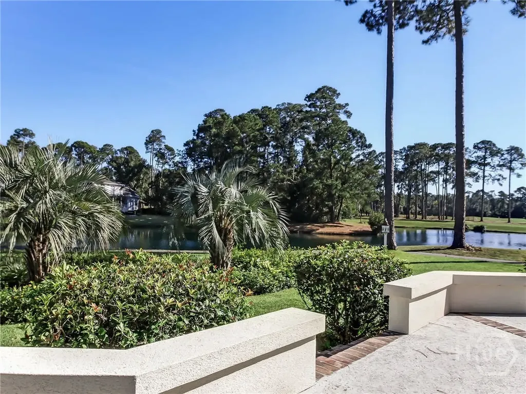 10 Pineside Lane Savannah GA 31411