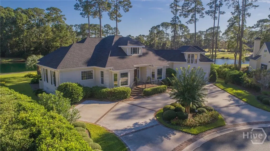 10 Pineside Lane Savannah GA 31411