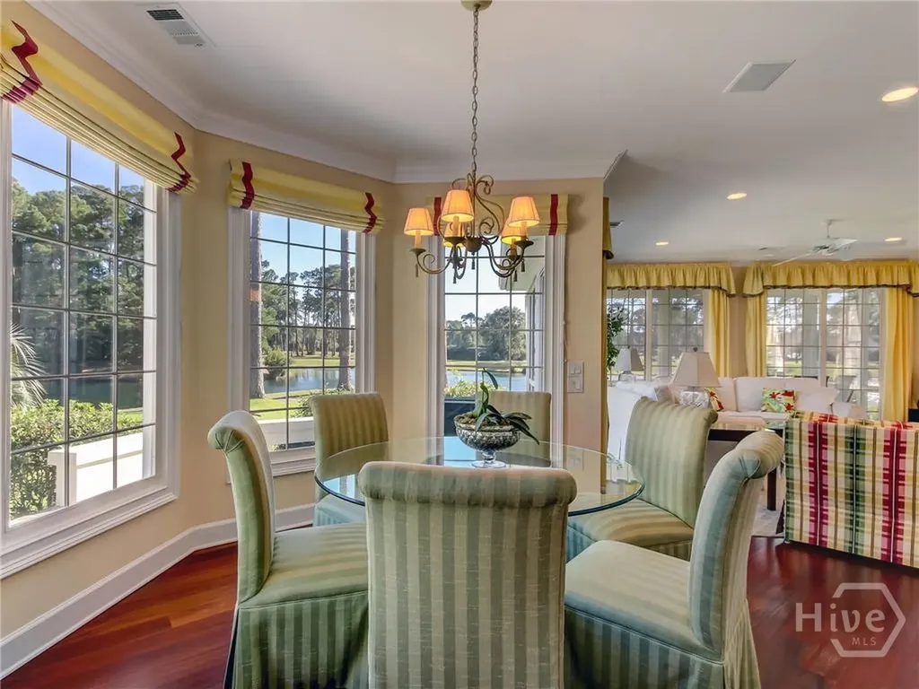 10 Pineside Lane Savannah GA 31411